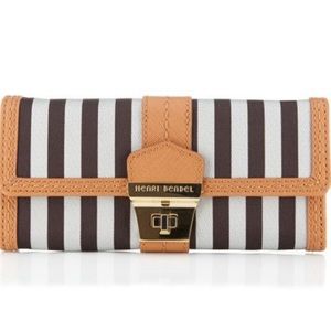 Henri Bendel Wallet